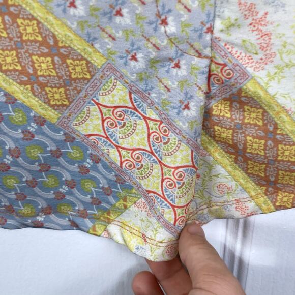 NWOT VINCENTE Tunic Patchwork Floral Multi Fishnet Sleeve Button Spandex Coral - Picture 10 of 12